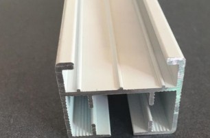 简述电动窗帘轨道型材的安装技术